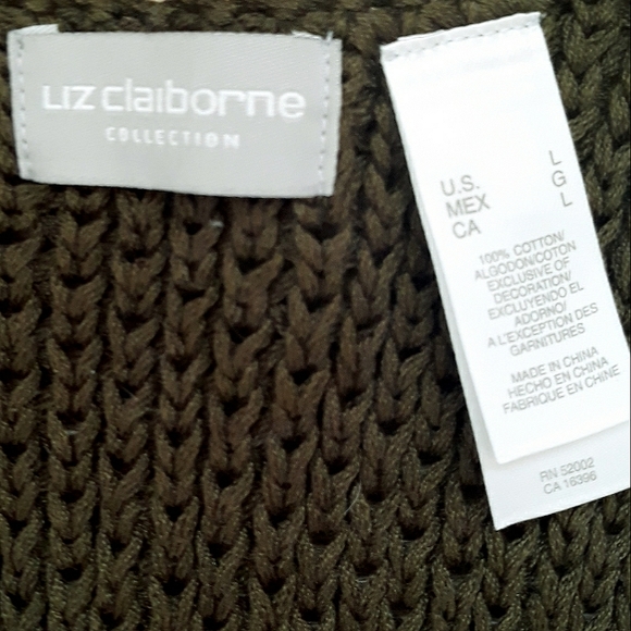 Liz Claiborne Green Knit Sweater Vest with Wooden Beads Size Large - Picture 7 of 10